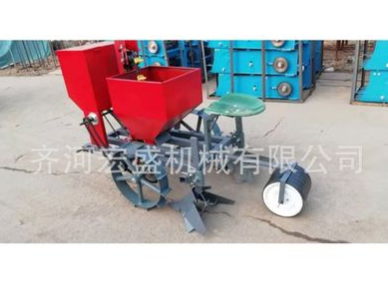 手扶拖掛式土豆收獲機 花生地瓜馬鈴薯收摘機 地下薯類收割機