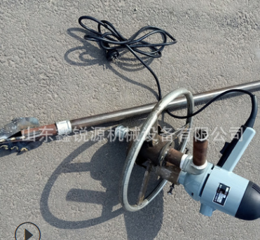 廠家直供圓盤打井鉆機(jī)手持式小型農(nóng)用打井鉆機(jī)家用小型電動打井機(jī)