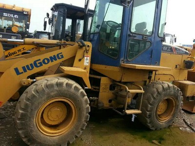 個人20,30,50二手裝載機9成新,柳工臨工龍工品牌的