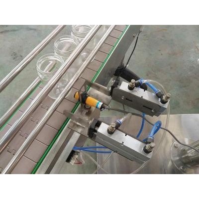 小型包裝機 面粉包裝機 咖啡包裝機 粉劑罐裝機 包裝速度快