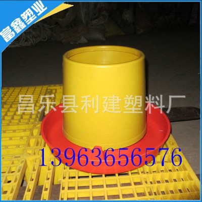 銷售養(yǎng)殖鴨料桶 雞料桶 鴨料槽 雞料槽 鵝料槽 養(yǎng)雞鴨鵝用食槽