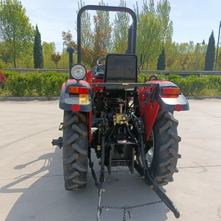 四輪高配東方紅拖拉機 大馬力耕田犁地機 農用四驅多缸拖拉機