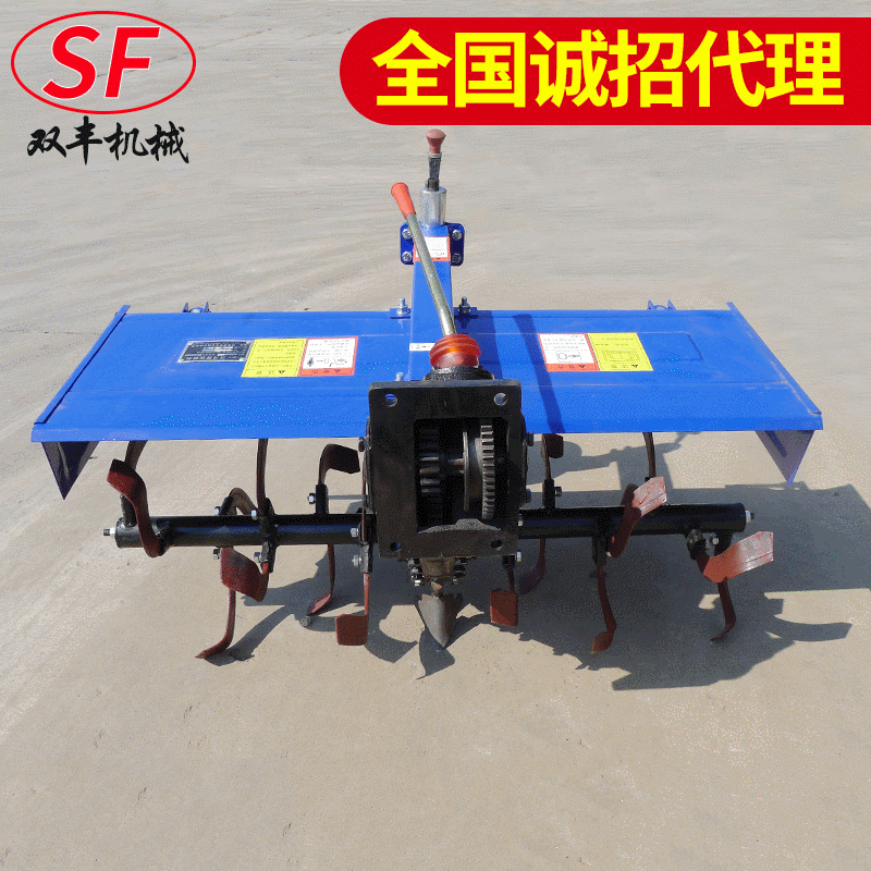 廠家供應(yīng)新型農(nóng)業(yè)機(jī)械旋耕機(jī) 四驅(qū)旋耕機(jī)可帶犁開溝松土除草批發(fā)