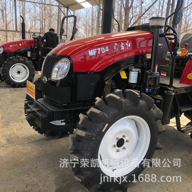 雷沃804拖拉機(jī) (2)