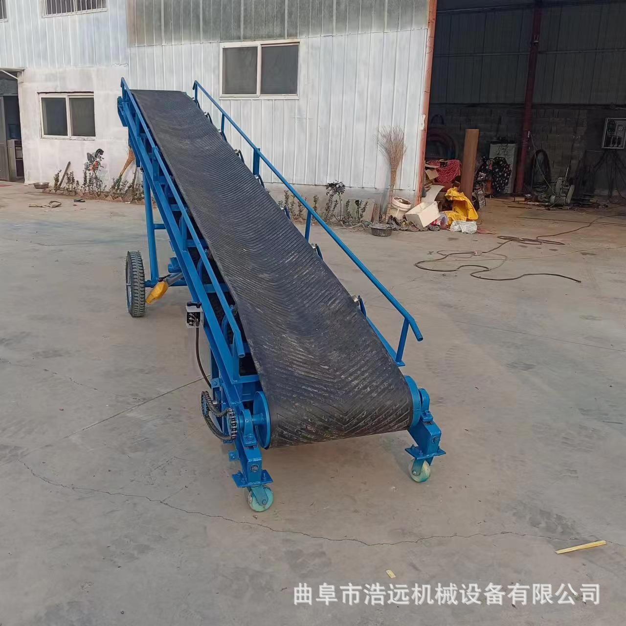 水泥袋裝橡膠皮帶輸送機(jī)移動(dòng)升降上料機(jī)裝車卸貨傳送帶多少錢