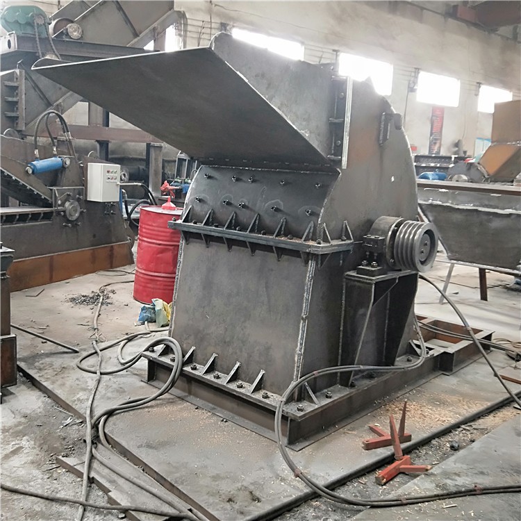 型木材樹枝粉碎機(jī)玉米芯稻草枝條粉碎設(shè)備農(nóng)林器械木屑粉碎機(jī)