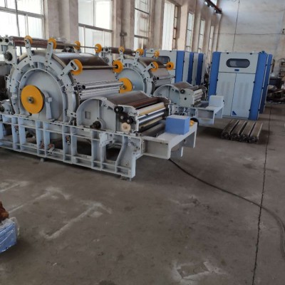 廠家工業(yè)用棉麻毛紡設(shè)備梳棉機氣壓棉箱梳棉機上料棉箱震動喂棉箱