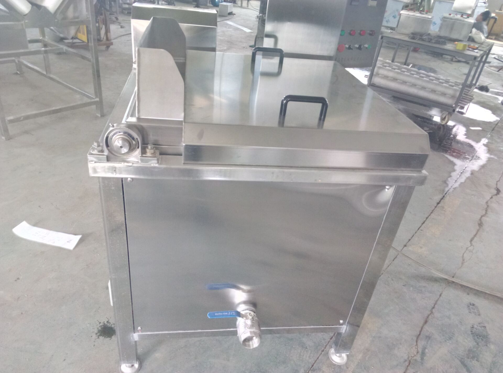 50A0429133F54F7FDFC062E739891F