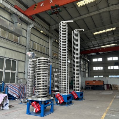 晟圖氧化鋁降溫垂直輸送設(shè)備粉體顆粒冷卻振動提升機輸送速度可控