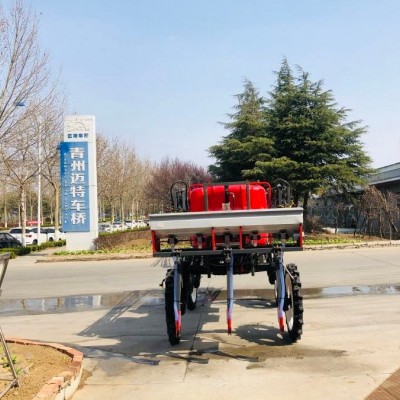 新品玉米追肥器 可加裝到邁特植保機后面 可下陷10公分