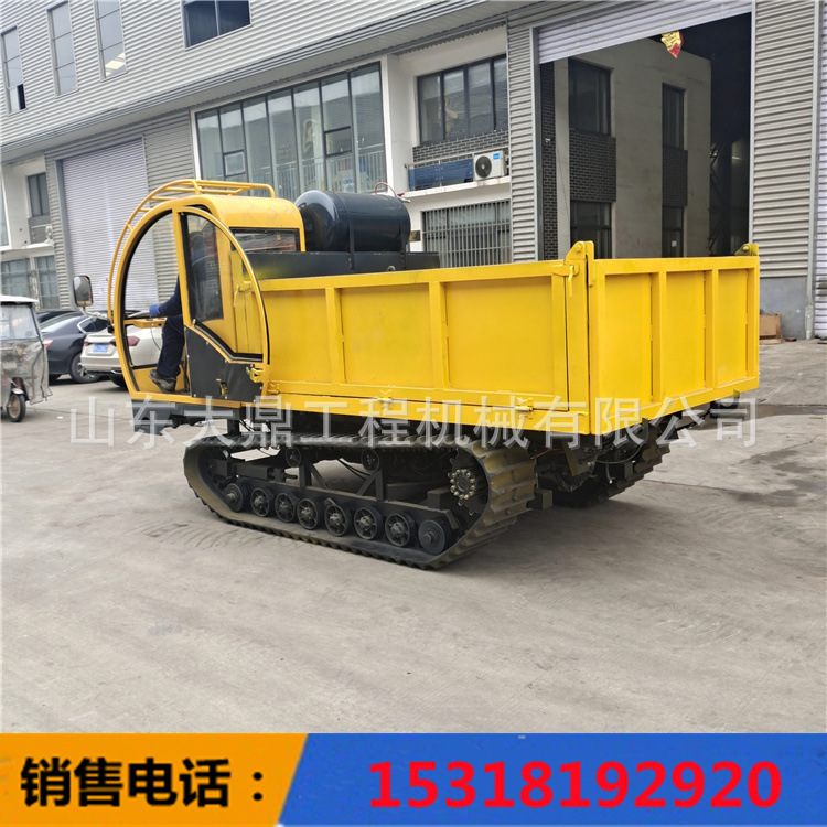 8噸履帶運(yùn)輸車 (7).jpg