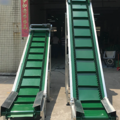 爬坡皮帶輸送機(jī) 裝車裙邊皮帶機(jī) 輕型物料擋板式傳送機(jī)