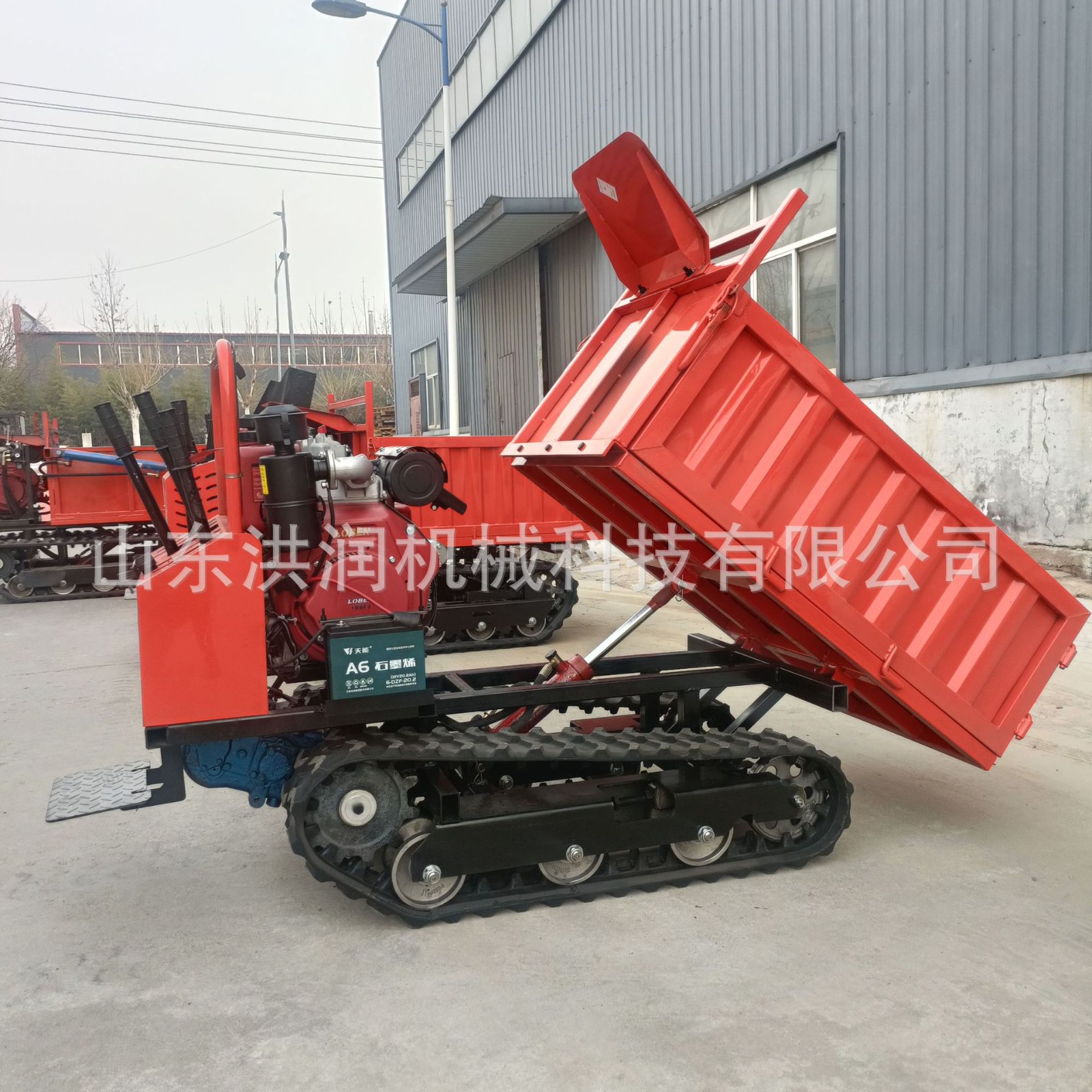 爬山虎履帶式運(yùn)輸車山地果園全地形爬坡王農(nóng)用小型柴油工程搬運(yùn)車