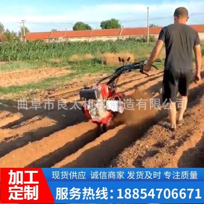 除草開(kāi)溝培土機(jī) 小型手扶柴油開(kāi)溝機(jī)田園管理機(jī) 一機(jī)多用廠家直銷