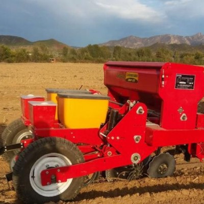 中農機2BMY-2免耕精密播種機