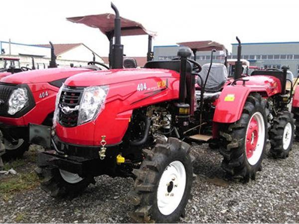 華夏404輪式拖拉機(jī)