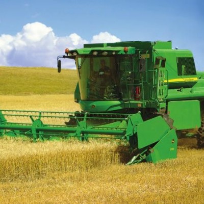約翰迪爾C440 谷物聯合收割機