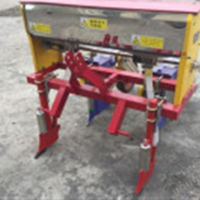 阜陽(yáng)宏強(qiáng)2BYF-2型玉米精量施肥播種機(jī)