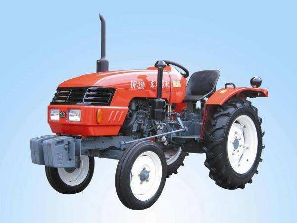 東風250輪式拖拉機