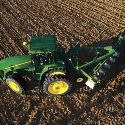 約翰迪爾2204拖拉機