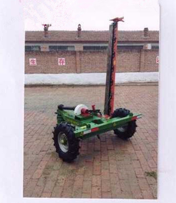 正鑲白旗戴偉9GWDQ-2.1膠輪割草機