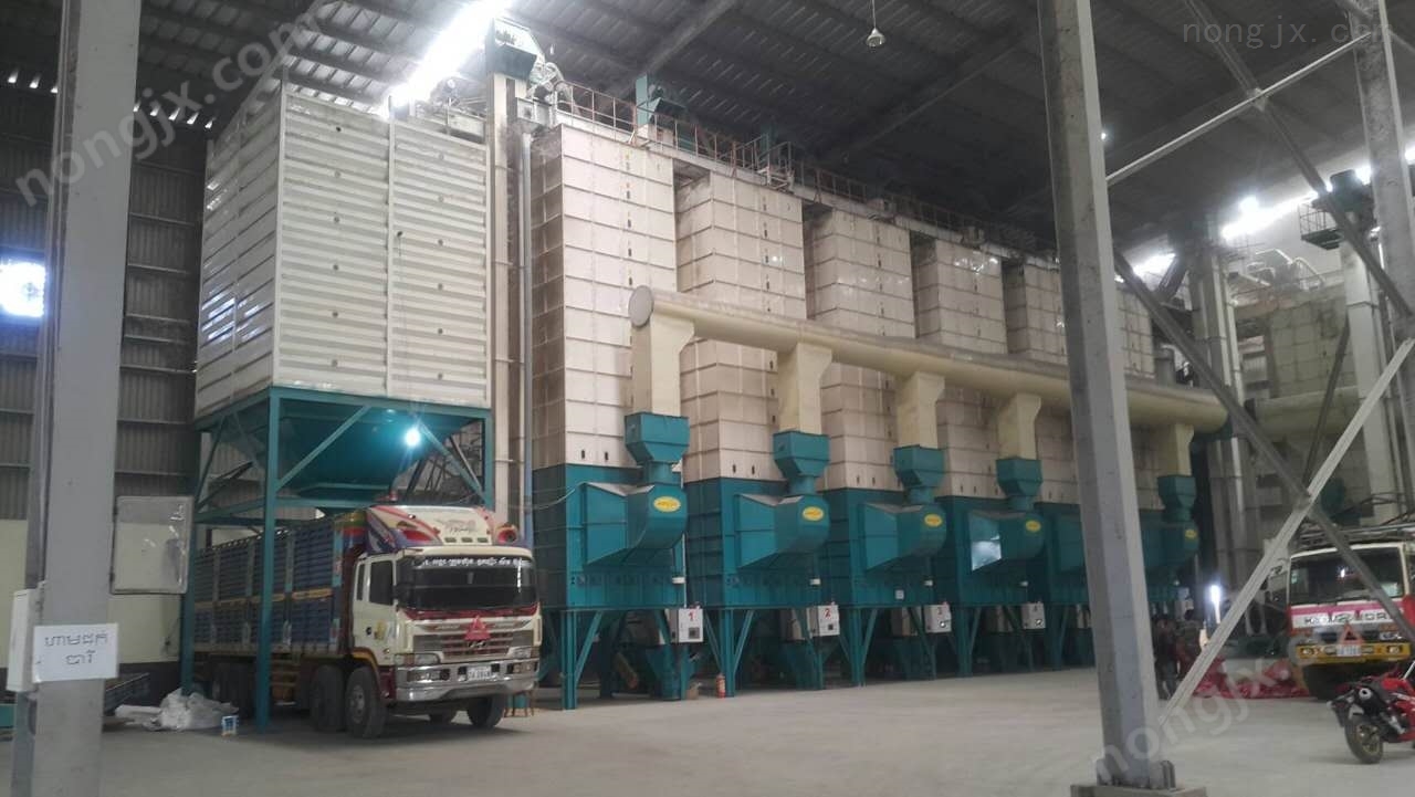 糧食烘干機(jī)------15噸/批