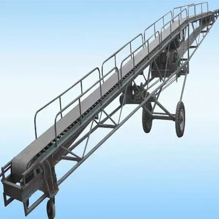 爬坡輸送機皮帶機 運輸角度可達到90° 運行平穩(wěn) 支持定做