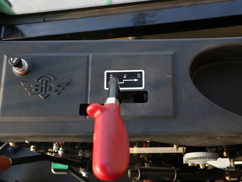 五征4YZP-4玉米收獲機