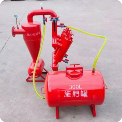 施肥器