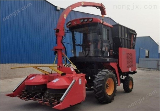 原陽偉凡9QZ-2400自走式青飼料收獲機