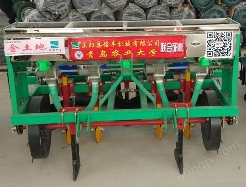 花生覆膜起壟施肥精量播種機（兩壟四行）