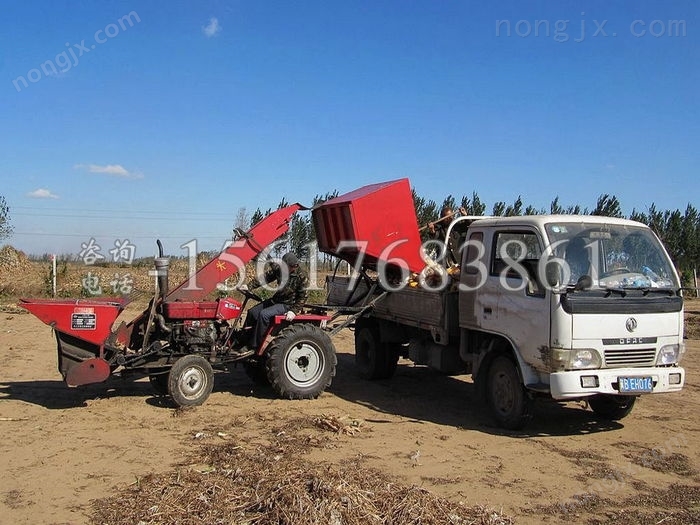 小四輪玉米收獲機