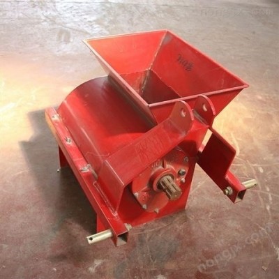 遼寧 移動式碎土機(jī) 苗床土皮帶粉碎機(jī) 廠家