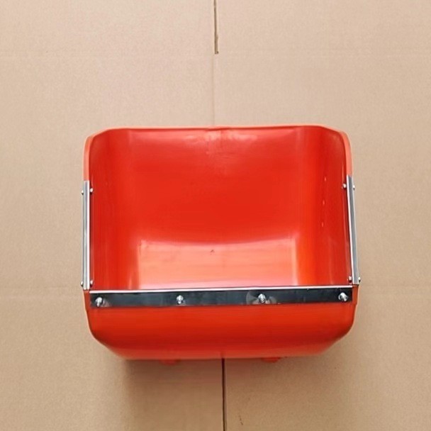 豬食槽母豬料槽產(chǎn)床定位欄豬槽不銹鋼母豬喂料器喂料槽豬槽育肥槽